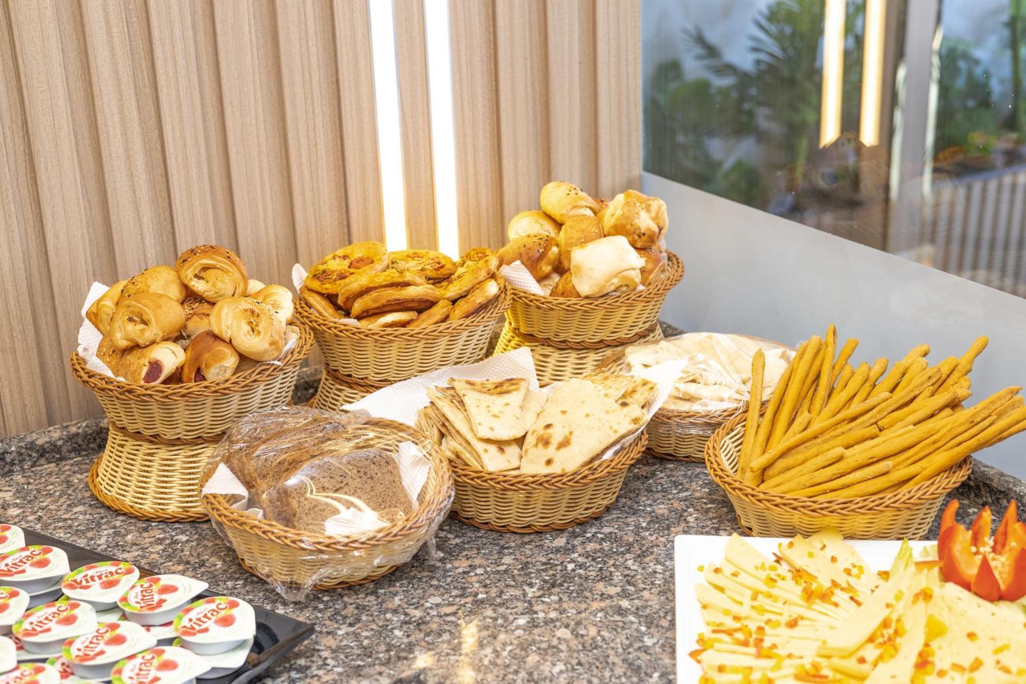 New Comfort Inn Giza Kafret el-Gabal Esterno foto